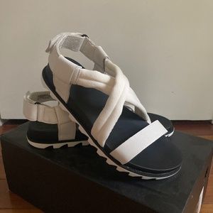 Sorel white leather/ rope sandals